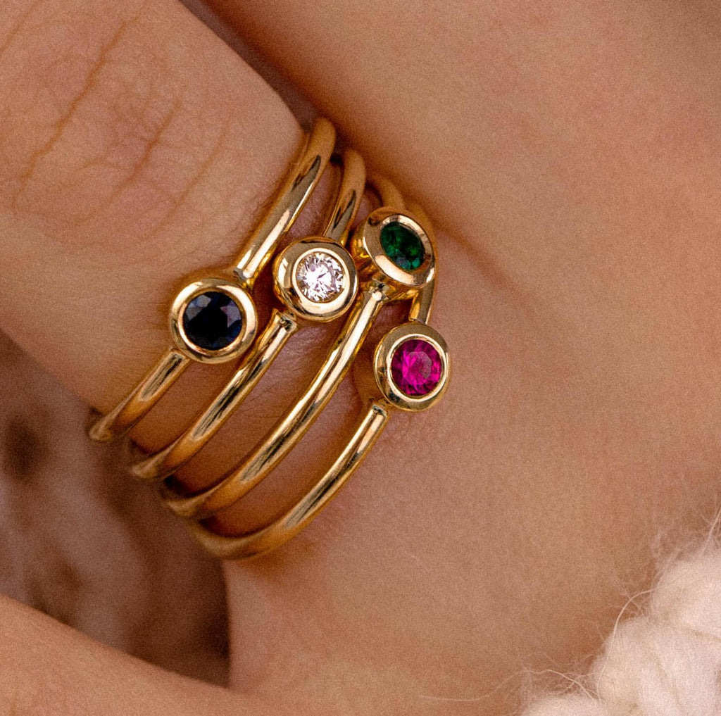 Original Vega Birthstone Ring