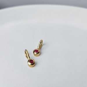 Vega birthstone Pendant- Gold with Ruby