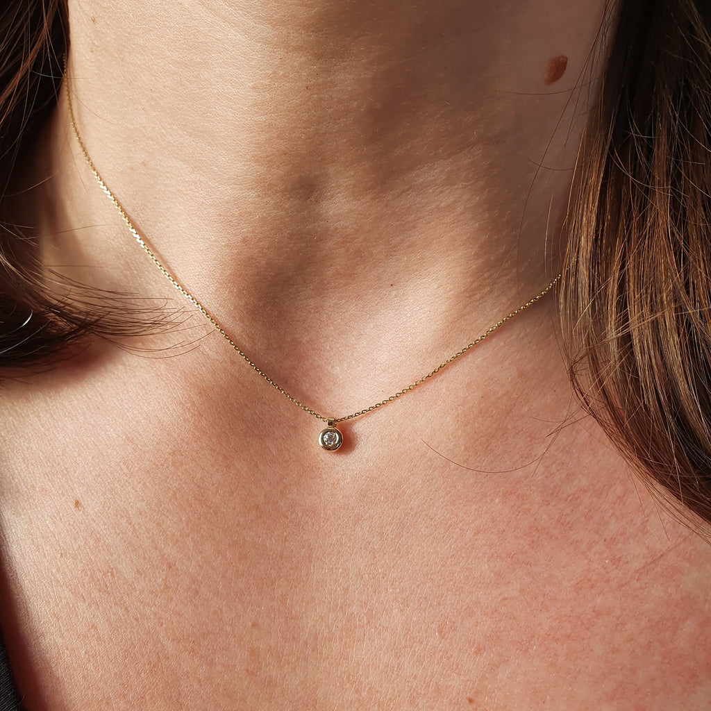 Gold Mini Vega Necklace