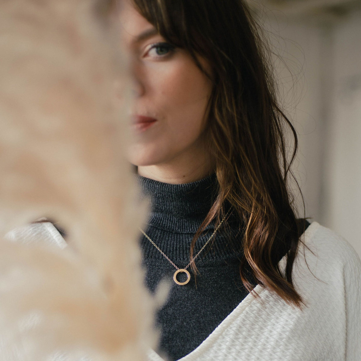 The open circle sarin necklace